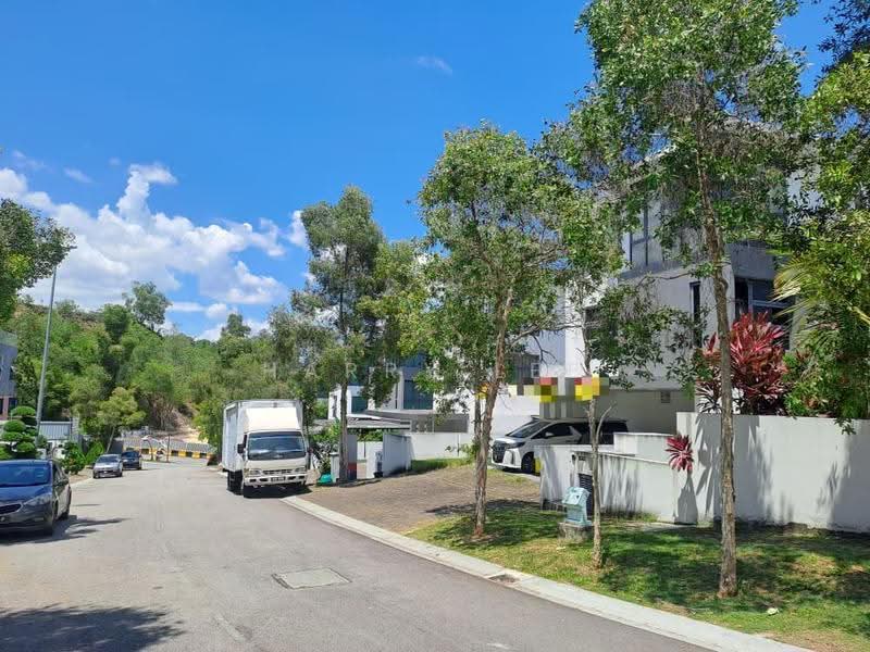 Bungalow House for Sale in Saujana Puchong (Puchong) - Harry Lee - Exterior - PropertyGuru.com.my