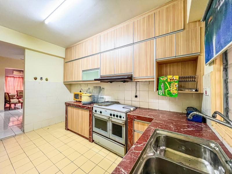 Apartment for Sale at Sri Lavender Apartment - Fauran Nawawi - PropertyGuru.com.my