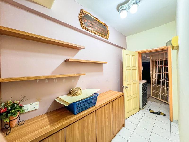 Apartment for Sale at Sri Lavender Apartment - Fauran Nawawi - PropertyGuru.com.my