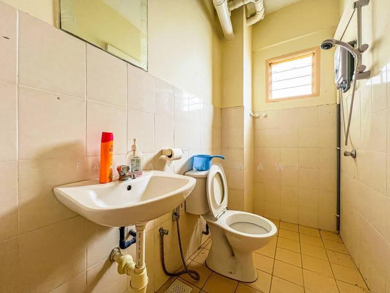 Apartment for Sale at Sri Lavender Apartment - Fauran Nawawi - PropertyGuru.com.my