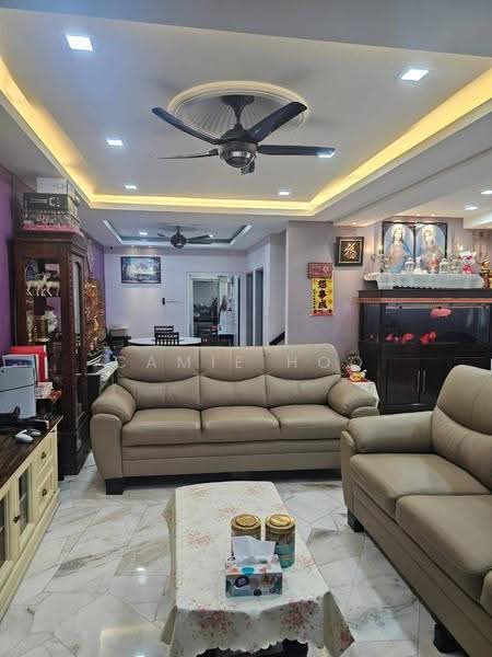 Terraced House for Sale in Bandar Puteri Klang (Klang) - Camie Hoo - Living Room - PropertyGuru.com.my