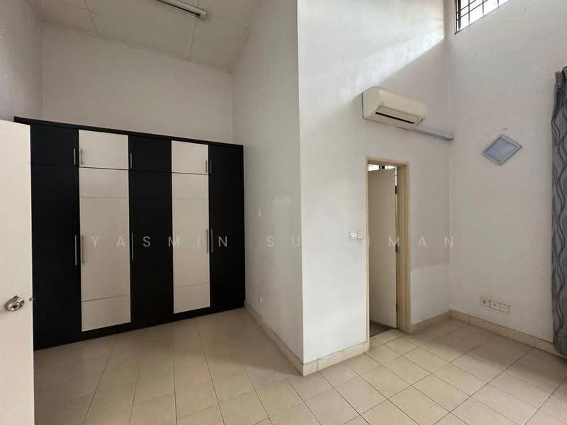 2-storey Terraced House for Sale in Bukit Jelutong (Shah Alam) - Yasmin Sulaiman - Bedroom - PropertyGuru.com.my