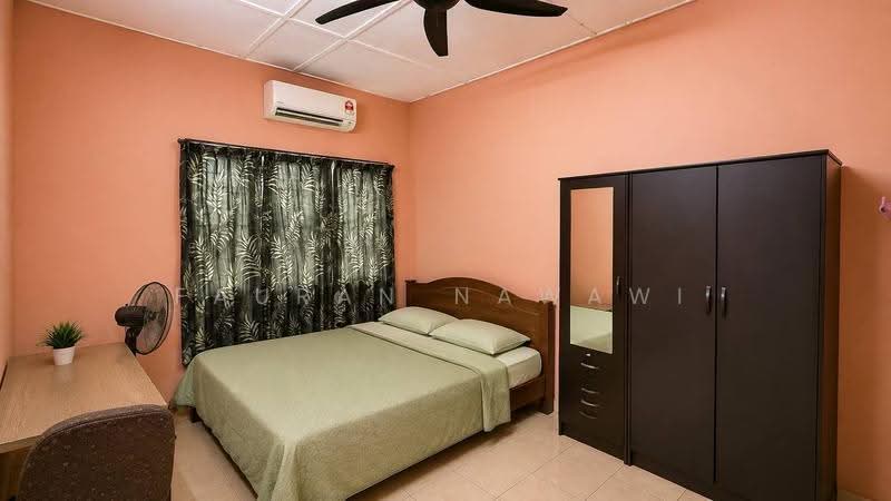 1-storey Terraced House for Sale in Seksyen 17 (Shah Alam) - Fauran Nawawi - PropertyGuru.com.my