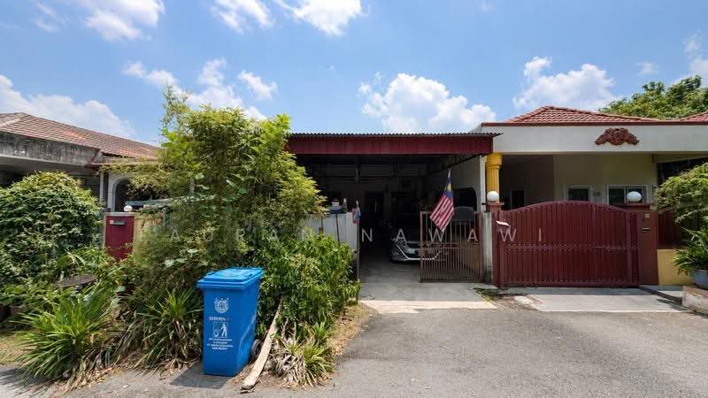1-storey Terraced House for Sale in Seksyen 17 (Shah Alam) - Fauran Nawawi - PropertyGuru.com.my