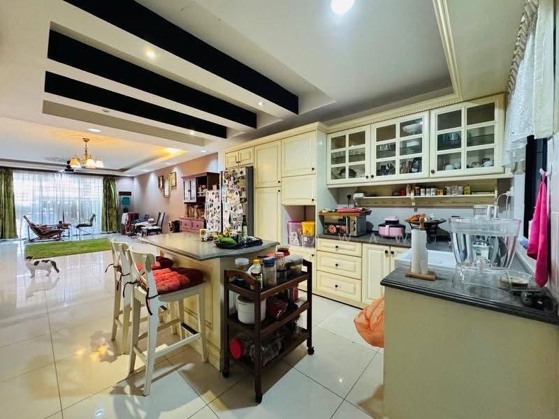 2-storey Terraced House for Sale in Seksyen U9 (Shah Alam) - Fauran Nawawi - Kitchen - PropertyGuru.com.my