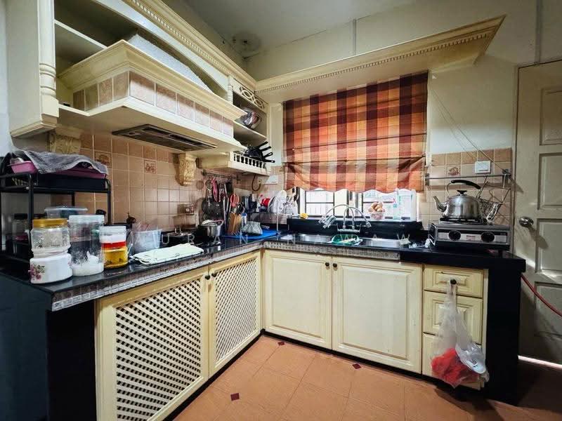 2-storey Terraced House for Sale in Seksyen U9 (Shah Alam) - Fauran Nawawi - Kitchen - PropertyGuru.com.my