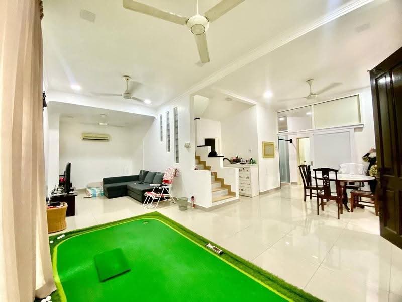 2-storey Terraced House for Sale in Setiawangsa (Kuala Lumpur) - Shida Rosli - Living Room - PropertyGuru.com.my