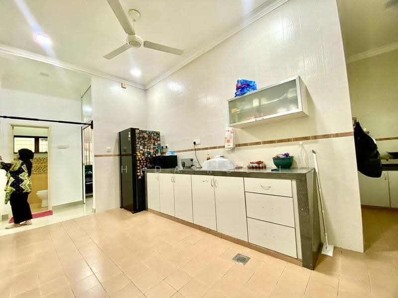 2-storey Terraced House for Sale in Setiawangsa (Kuala Lumpur) - Shida Rosli - Kitchen - PropertyGuru.com.my