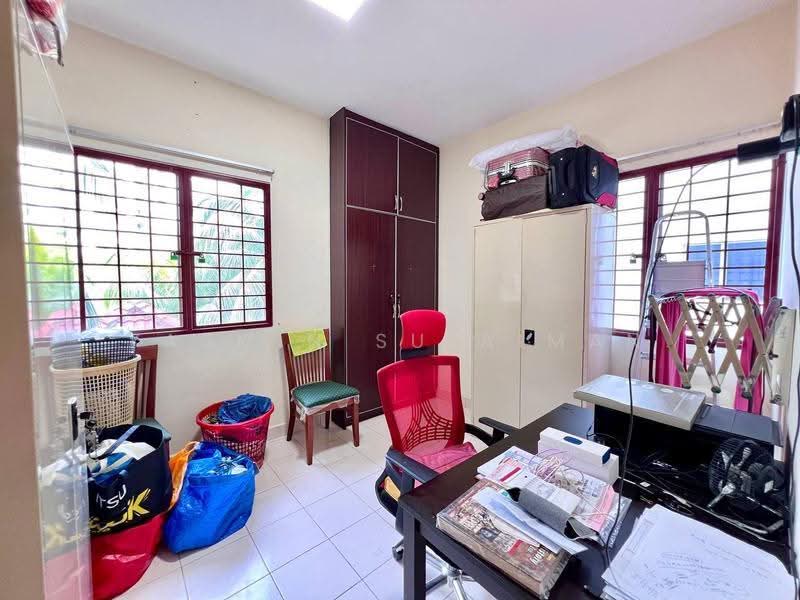 Condominium for Rent at Casa Puteri Condominium - Yasmin Sulaiman - Study - PropertyGuru.com.my