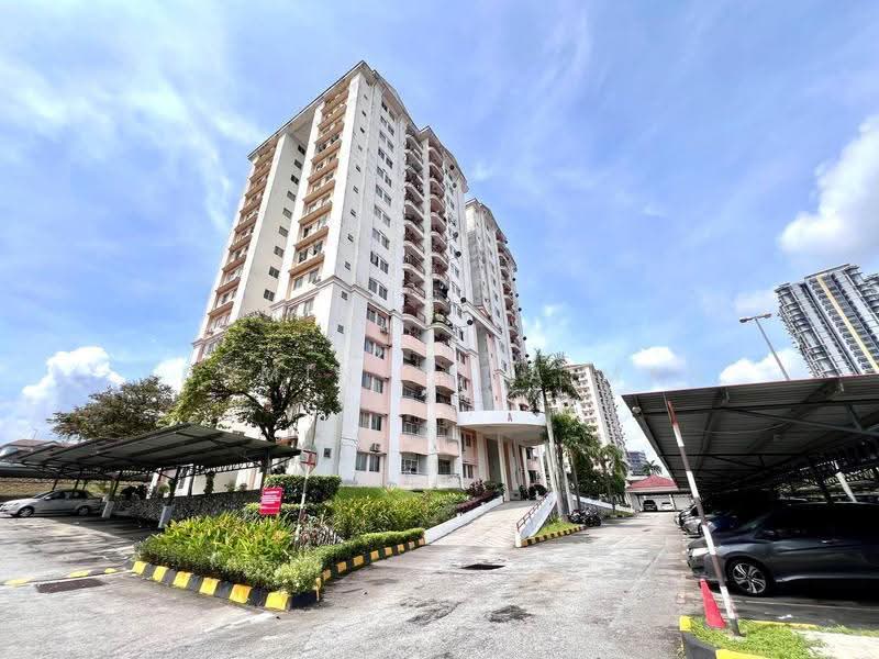 Condominium for Rent at Casa Puteri Condominium - Yasmin Sulaiman - Exterior - PropertyGuru.com.my
