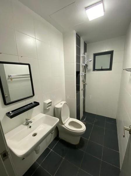 Pangsapuri untuk Disewa di Palm Garden Apartment - SAM KIAT - Bathroom - PropertyGuru.com.my