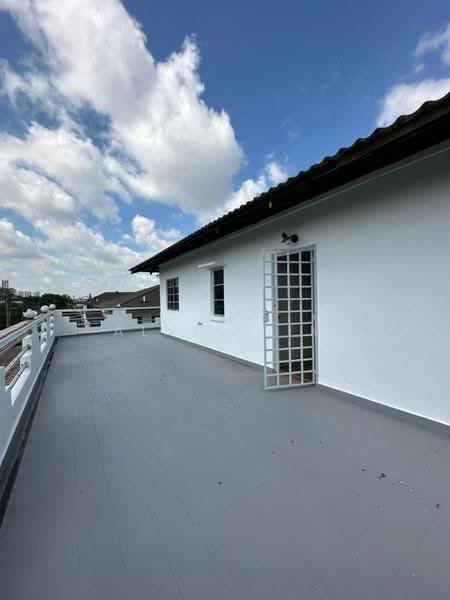 Rumah Teres 2-Tingkat untuk Dijual di Taman Jaya Baru (Cheras) - Alvis Lim - Roof - PropertyGuru.com.my