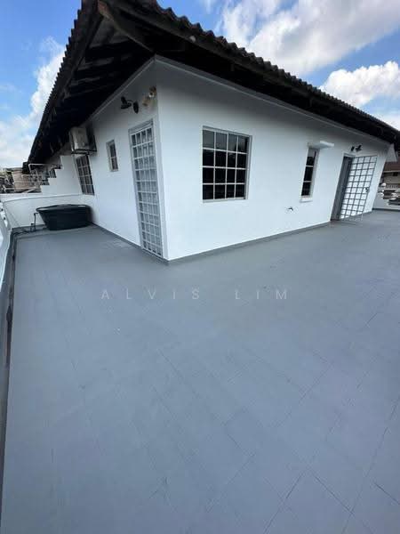 Rumah Teres 2-Tingkat untuk Dijual di Taman Jaya Baru (Cheras) - Alvis Lim - Exterior - PropertyGuru.com.my