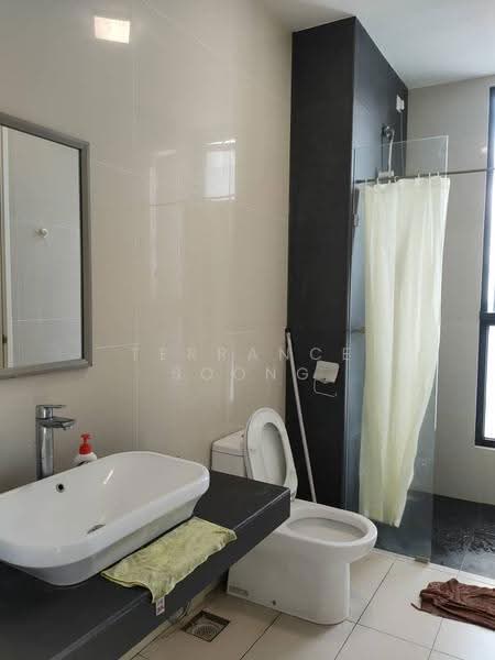 Kediaman Servis untuk Disewa di Eco Nest - Terrance Soong - Bathroom - PropertyGuru.com.my