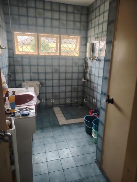 Semi-Detached House for Sale in Seksyen 6 (Petaling Jaya) - King Chong - Bathroom - PropertyGuru.com.my
