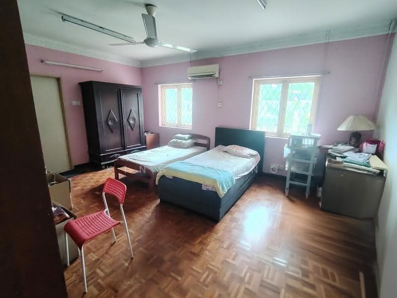 Semi-Detached House for Sale in Seksyen 6 (Petaling Jaya) - King Chong - Bedroom - PropertyGuru.com.my