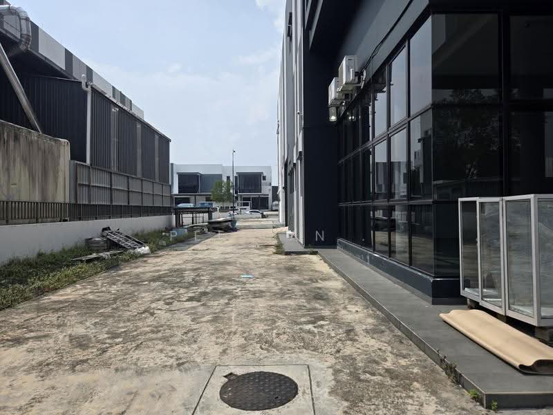 Kilang untuk Disewa di Eco Business Park 1 (Johor Bahru) - PEISHAN . - Exterior - PropertyGuru.com.my