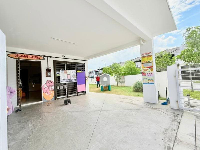 2-storey Terraced House for Sale in Bandar Sri Sendayan (Negeri Sembilan) - Yasmin Sulaiman - Exterior - PropertyGuru.com.my