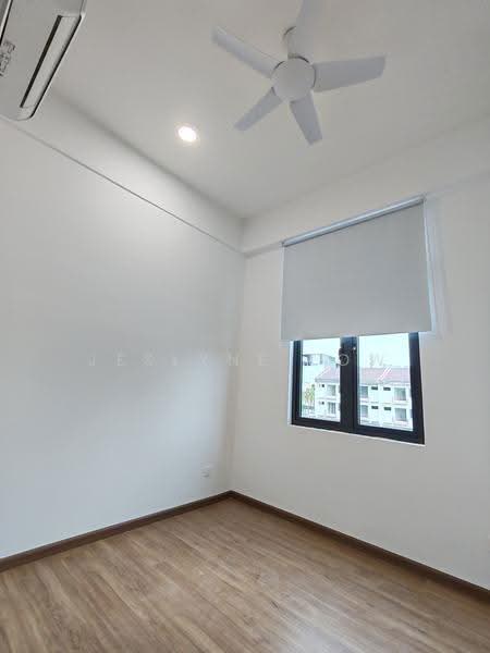 Rumah Bandar untuk Disewa di Kampung Sungai Kayu Ara (Petaling Jaya) - Jeslyne Low - Room 2 - PropertyGuru.com.my