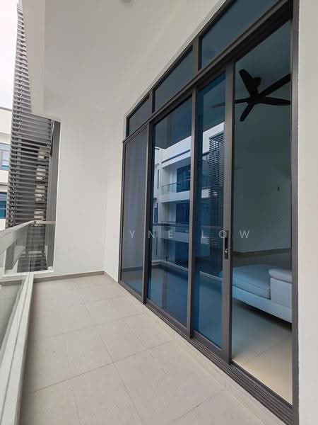 Rumah Bandar untuk Disewa di Kampung Sungai Kayu Ara (Petaling Jaya) - Jeslyne Low - Balcony - PropertyGuru.com.my