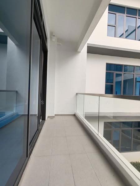Rumah Bandar untuk Disewa di Kampung Sungai Kayu Ara (Petaling Jaya) - Jeslyne Low - Balcony - PropertyGuru.com.my