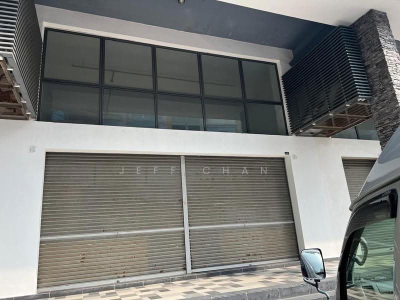 Shop / Office for Rent in Bandar Putra Permai (Seri Kembangan) - Jeff Chan - Exterior - PropertyGuru.com.my