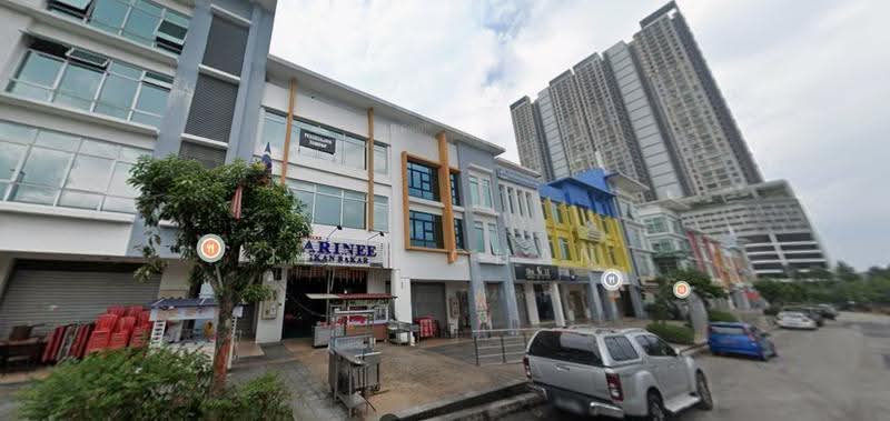 Shop / Office for Rent in Bandar Putra Permai (Seri Kembangan) - Jeff Chan - Exterior - PropertyGuru.com.my