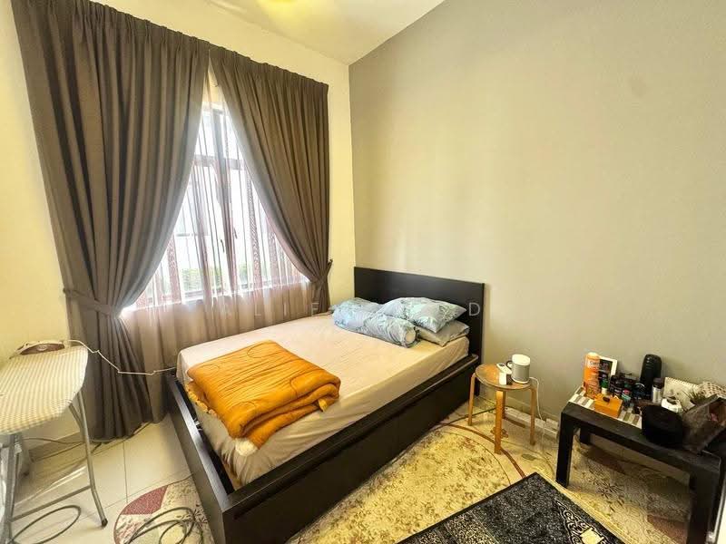 2-storey Terraced House for Sale in Eco Grandeur (Puncak Alam) - Alif Saad - Bedroom - PropertyGuru.com.my