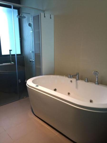 Semi-Detached House for Rent in Setia Eco Glades (Cyberjaya) - Aizat Saifulrullah - Bathroom - PropertyGuru.com.my