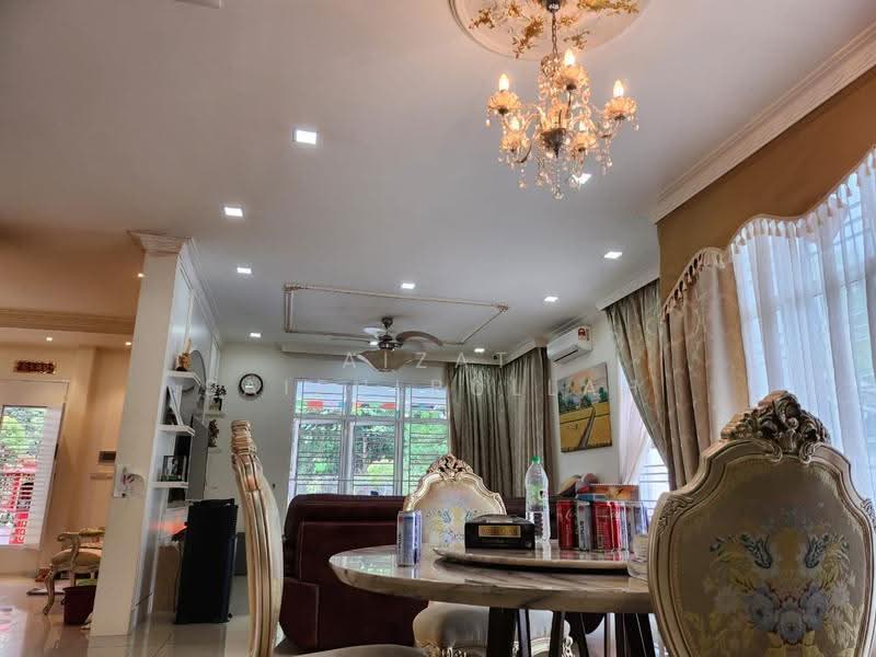 Semi-Detached House for Rent in Cyberjaya (Selangor) - Aizat Saifulrullah - Living Room - PropertyGuru.com.my
