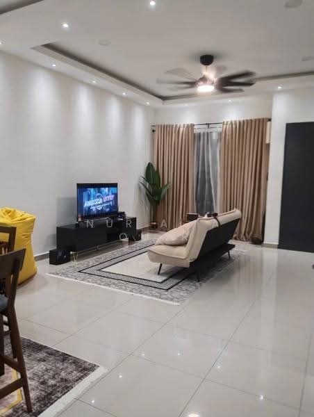 Rumah Teres 2-Tingkat untuk Disewa di Klang (Selangor) - Nur Alia Omar - Living Room - PropertyGuru.com.my