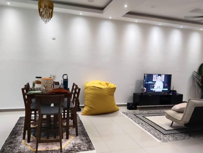 Rumah Teres 2-Tingkat untuk Disewa di Klang (Selangor) - Nur Alia Omar - Living Room - PropertyGuru.com.my