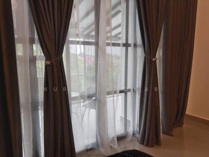 Rumah Teres 2-Tingkat untuk Disewa di Klang (Selangor) - Nur Alia Omar - Balcony - PropertyGuru.com.my