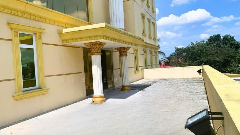 Commercial Bungalow for Sale in Usj 10 (Subang Jaya) - Chester Cheng - PropertyGuru.com.my