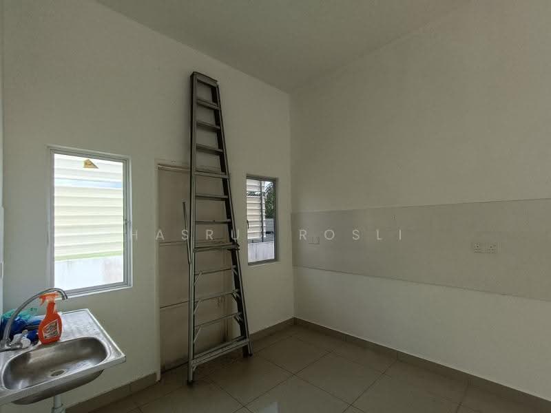 Bungalow House untuk Dijual di Kepala Batas (Penang) - Hasrul Rosli - Interior - PropertyGuru.com.my