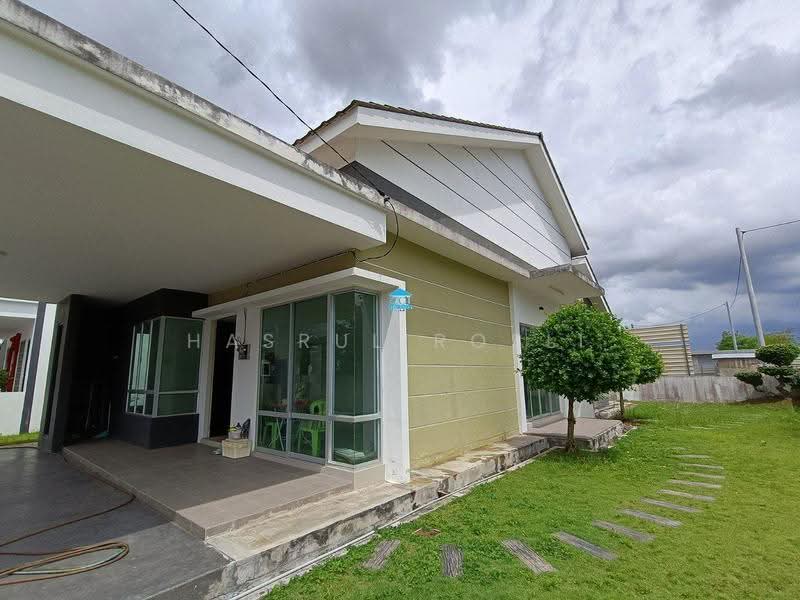 Bungalow House untuk Dijual di Kepala Batas (Penang) - Hasrul Rosli - Exterior - PropertyGuru.com.my