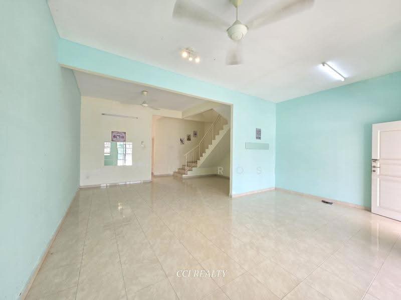 Rumah Teres 2-Tingkat untuk Dijual di Bandar Puteri Jaya (Sungai Petani) - Hasrul Rosli - Living Room - PropertyGuru.com.my
