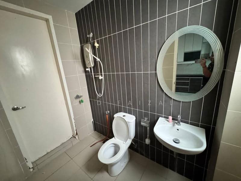 2-storey Terraced House for Sale in Bandar Baru Bangi (Selangor) - Mohd Faizal - Bathroom - PropertyGuru.com.my