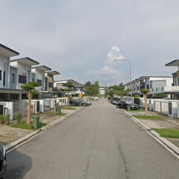 Rumah Teres untuk Dijual di Kajang East (Semenyih) - Robin Loh - Exterior - PropertyGuru.com.my