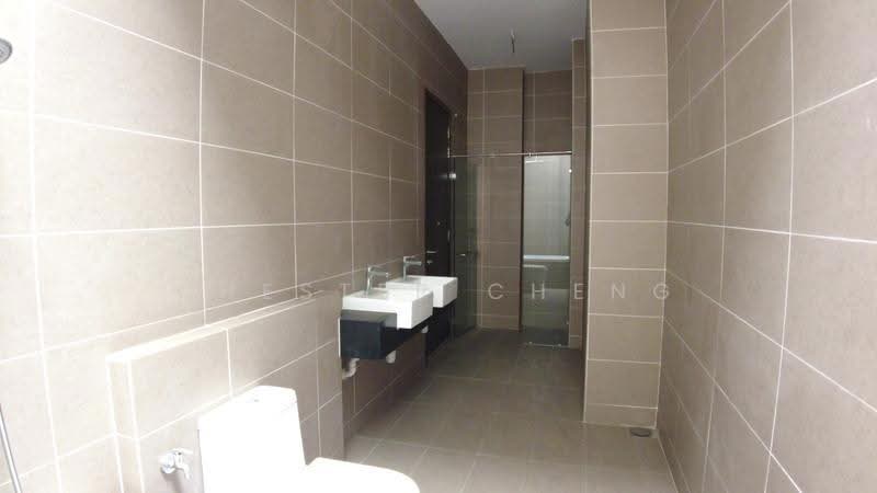 Rumah Berkembar untuk Dijual di Putra Heights (Subang Jaya) - Chester Cheng - PropertyGuru.com.my