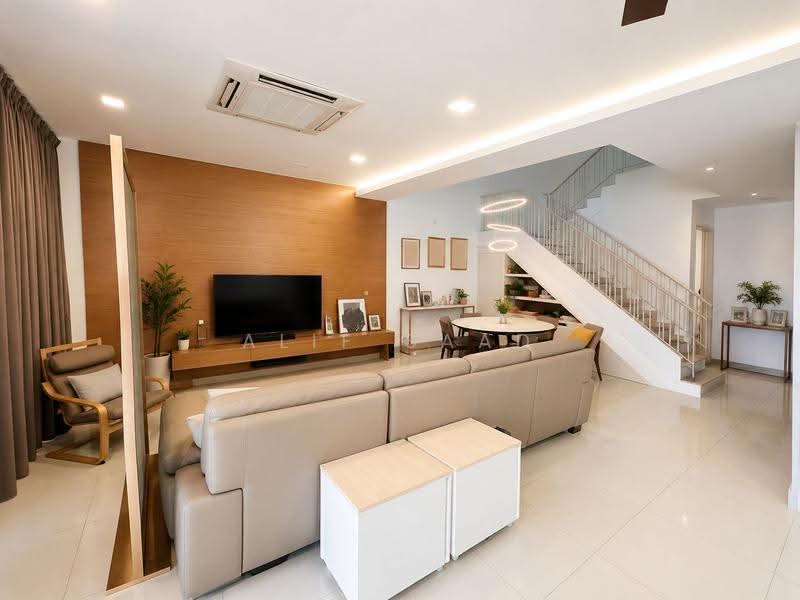 2-storey Terraced House for Sale in Shah Alam (Selangor) - Alif Saad - Living Room - PropertyGuru.com.my