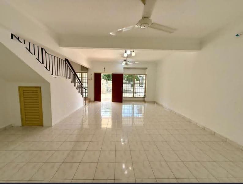 Rumah Teres 2-Tingkat untuk Disewa di Taman Segar Perdana (Cheras) - Simon Chin - Living Room - PropertyGuru.com.my