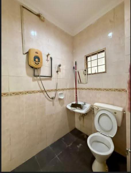 Rumah Teres 2-Tingkat untuk Disewa di Taman Segar Perdana (Cheras) - Simon Chin - Bathroom - PropertyGuru.com.my