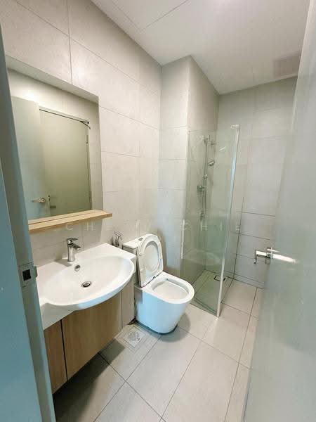Kediaman Servis untuk Disewa di Sinaran @ Utropolis - Cheau Chie Ooi - Bathroom - PropertyGuru.com.my