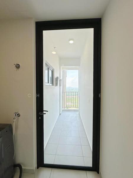 Kediaman Servis untuk Disewa di Sinaran @ Utropolis - Cheau Chie Ooi - Balcony - PropertyGuru.com.my