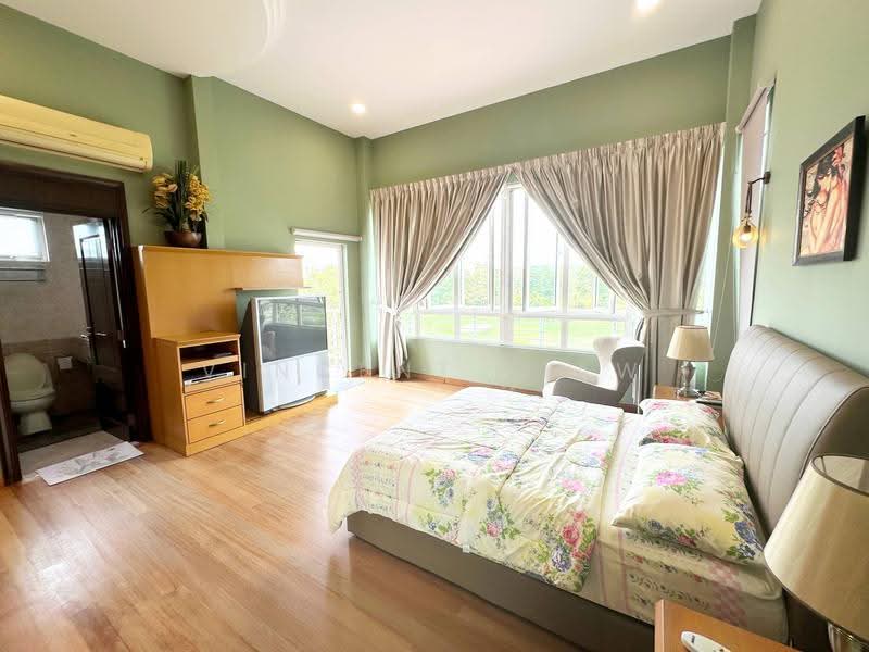 Bungalow House for Sale in Tropicana Golf & Country Resort (Tropicana) - Vincent Liaw - Bedroom - PropertyGuru.com.my