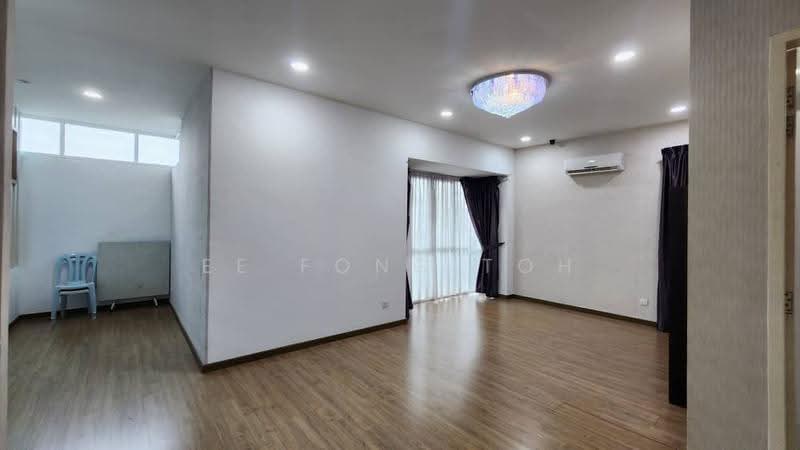 Bungalow House for Sale in Taman Desa Tebrau (Tebrau) - Ee Fong Toh - Living Room - PropertyGuru.com.my