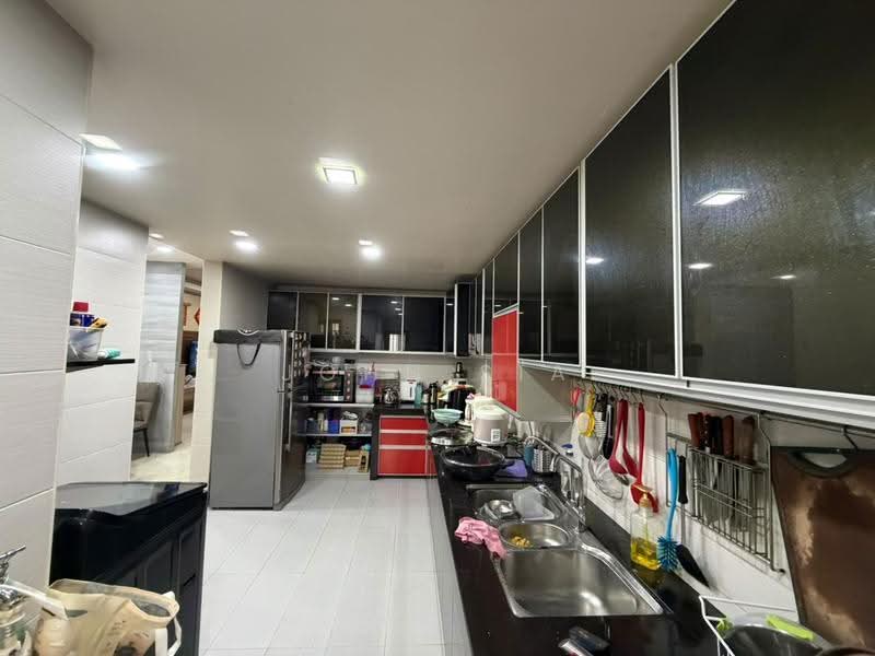 2-storey Terraced House for Sale in Taman Setia Indah (Tebrau) - John Sia - Kitchen - PropertyGuru.com.my