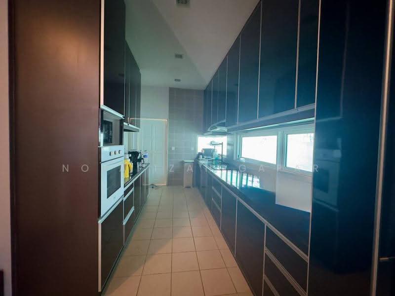 Semi-Detached House for Sale in Cyberjaya (Selangor) - NoraFizah Gapar - Kitchen - PropertyGuru.com.my
