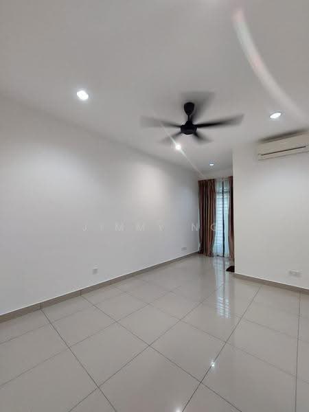 Rumah Teres 2-Tingkat untuk Dijual di Bandar Damai Perdana (Cheras) - Jimmy Ng - Living Room - PropertyGuru.com.my
